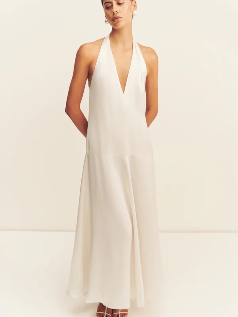 Shona Joy White Backless Halter Maxi Dress - Picture 2 of 6